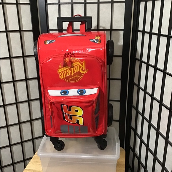 Vintage EUC Disney Cars Lightning Mcqueen red Suitcase carry-on Luggage
